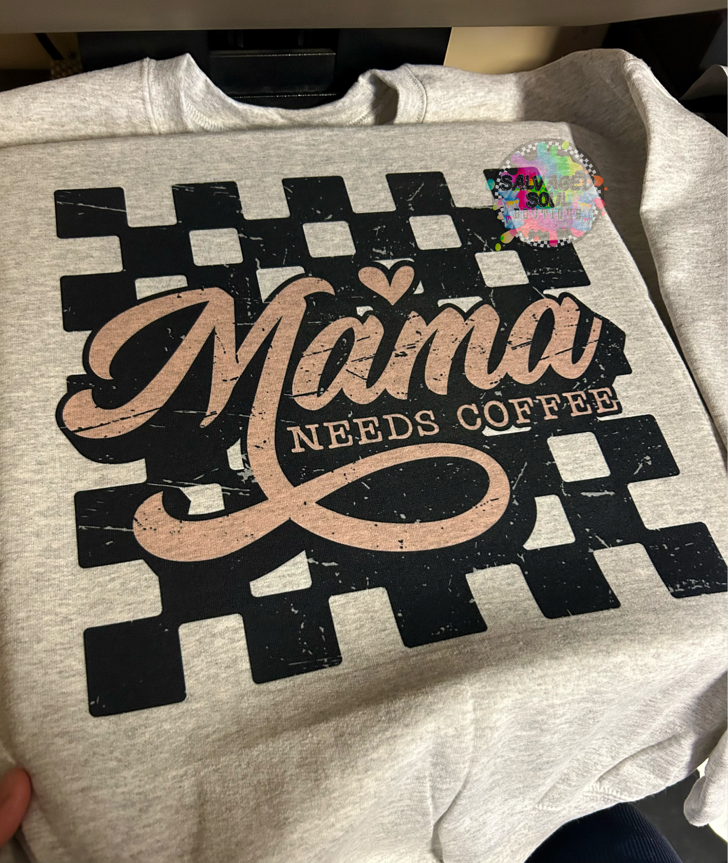 Mama Needs Coffee -Blk