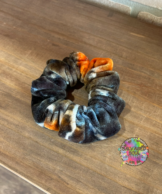 Ice Dye Scrunchie (Black/Orange)