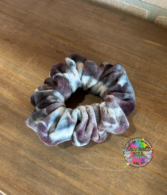 Ice Dye Scrunchie (Black/Grey)