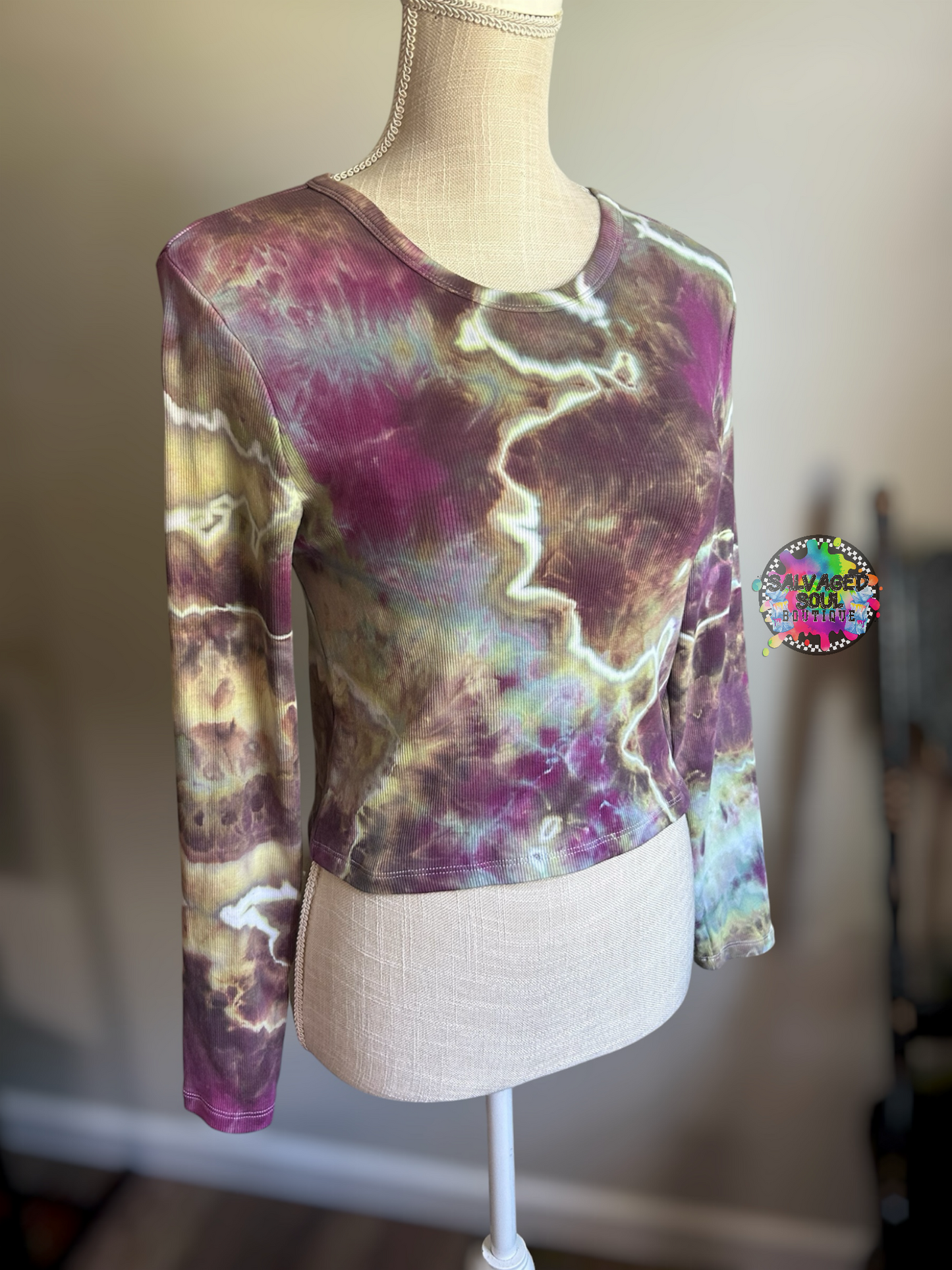 MEDIUM Ice Dye Ribbed Crop Longsleeve
