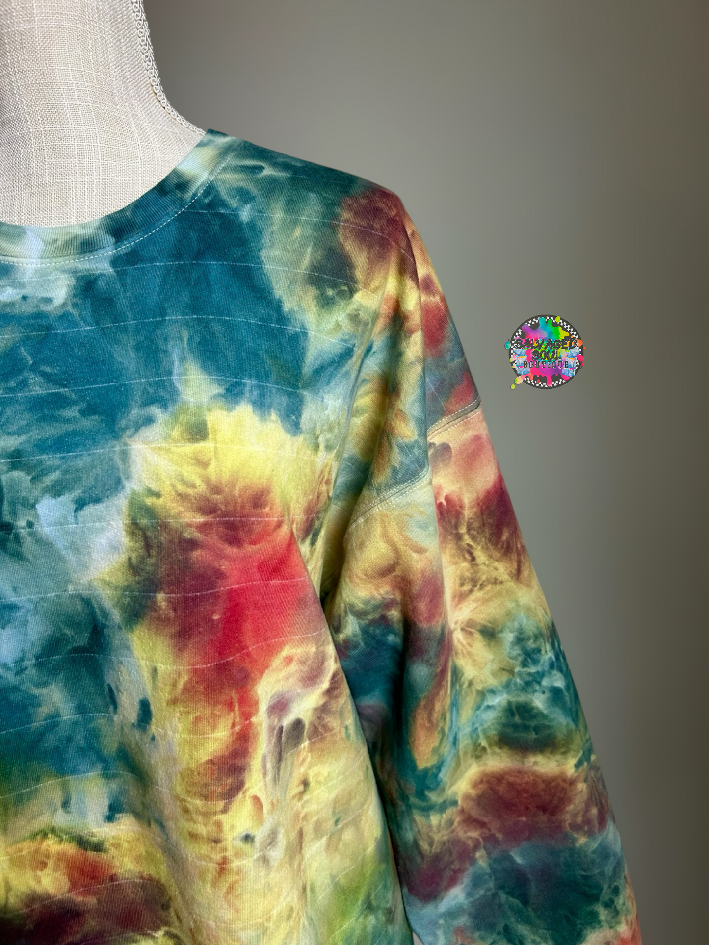 MISFIT Crewneck 001